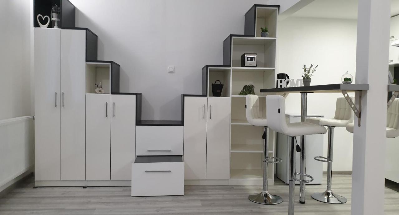 Belvarosi Apartman 2 Appartement Miskolc Buitenkant foto