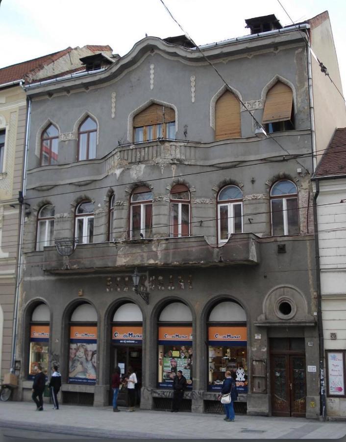 Belvarosi Apartman 2 Appartement Miskolc Buitenkant foto