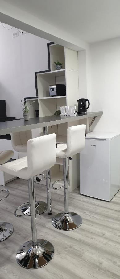 Belvarosi Apartman 2 Appartement Miskolc Buitenkant foto