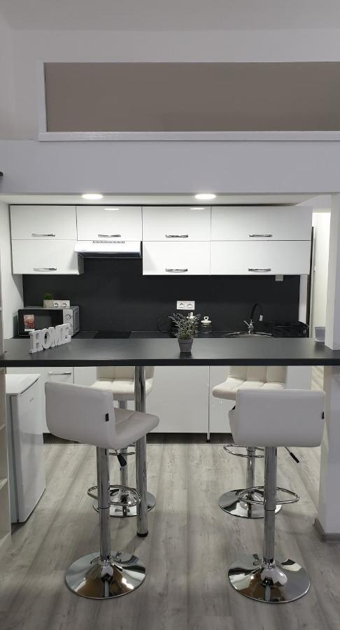 Belvarosi Apartman 2 Appartement Miskolc Buitenkant foto